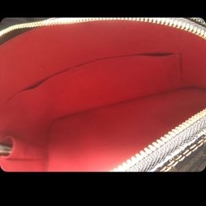 Brand new LV hand bag.